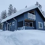 Paljakka Moekit