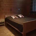 Paljakka Moekit