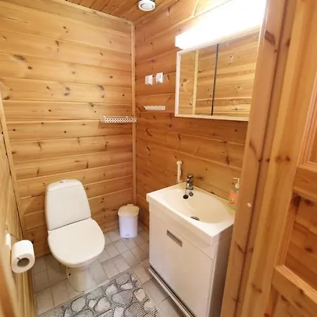 Paljakka Moekit Kotila