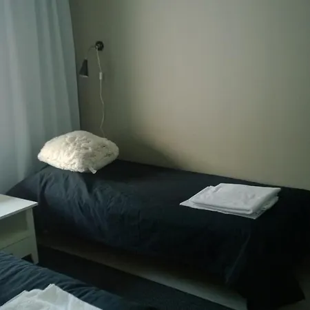 Paljakka Moekit Kotila